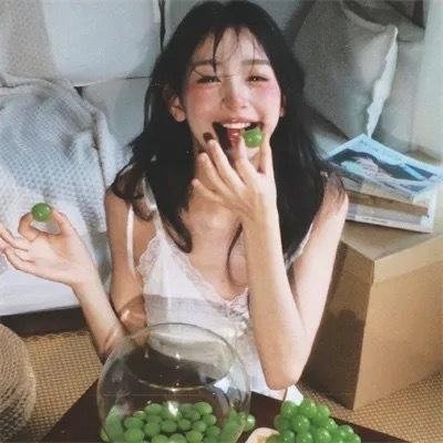 一个人的收藏海报